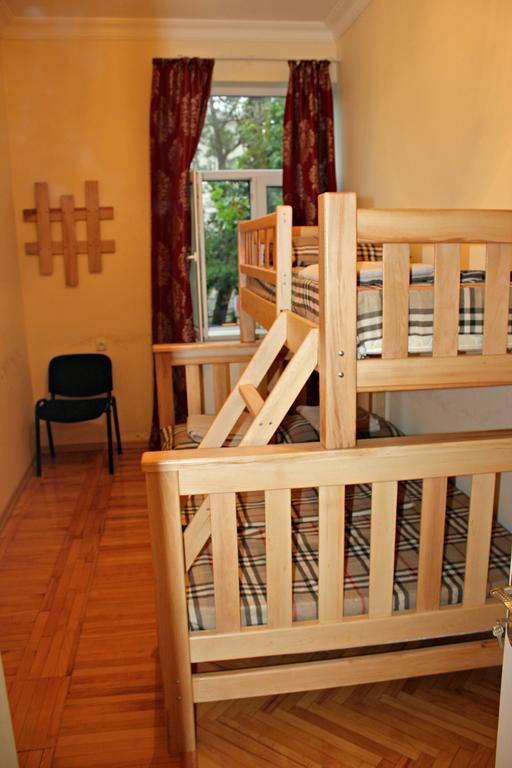 Hostel Bude Кутаиси Номер фото
