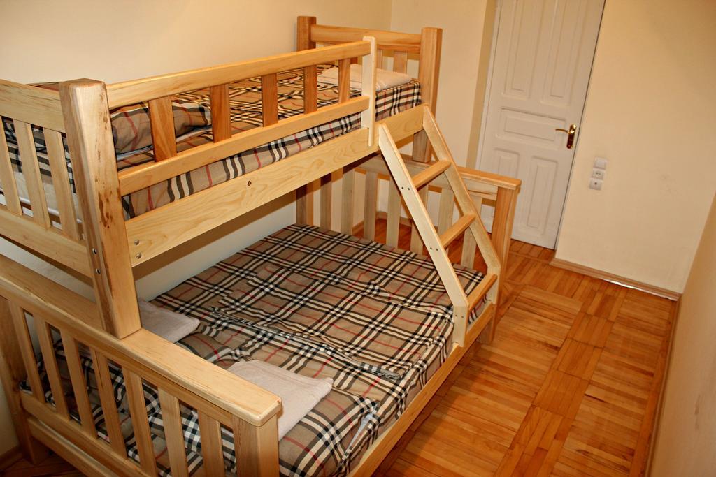 Hostel Bude Кутаиси Номер фото